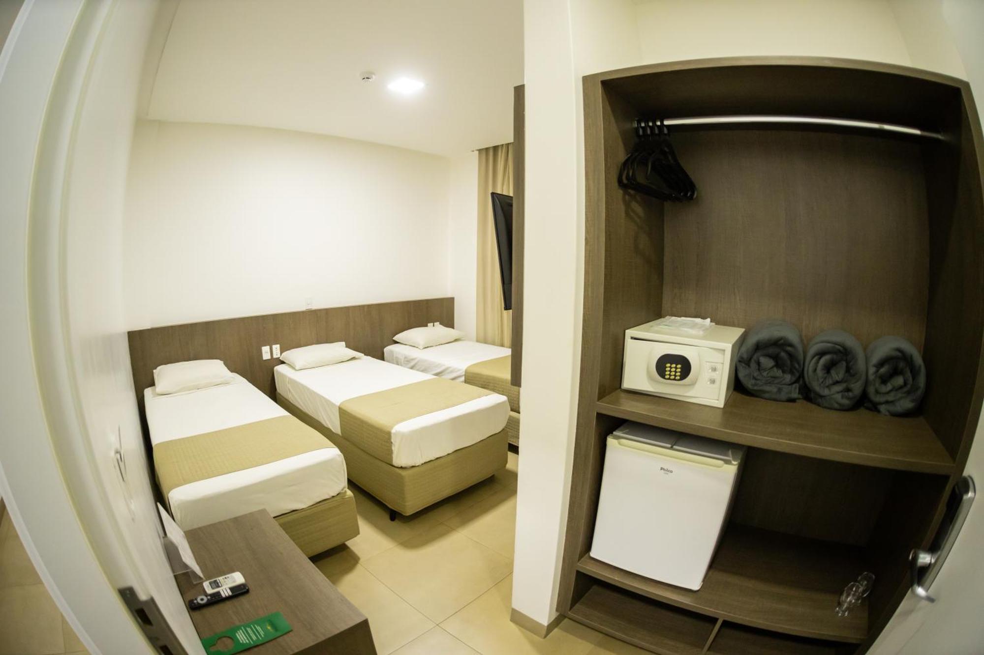 Brii Hotel Araguaina Exterior photo